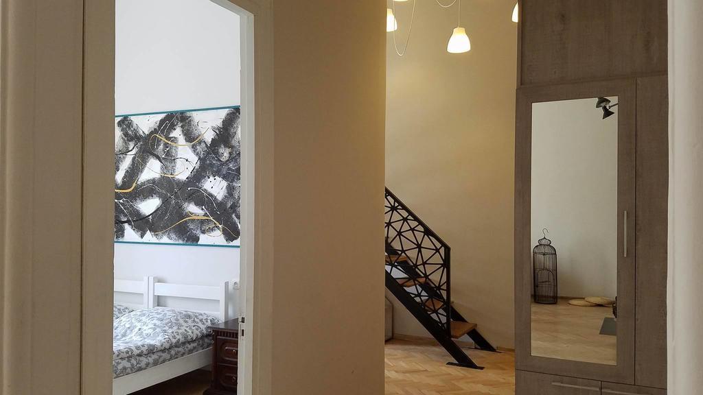 Art House Leilighet Tbilisi Eksteriør bilde