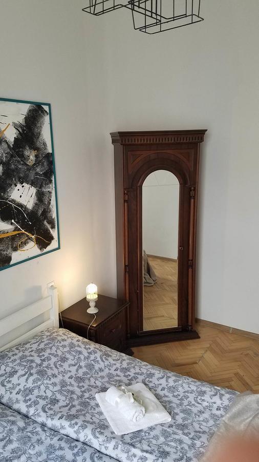 Art House Leilighet Tbilisi Eksteriør bilde